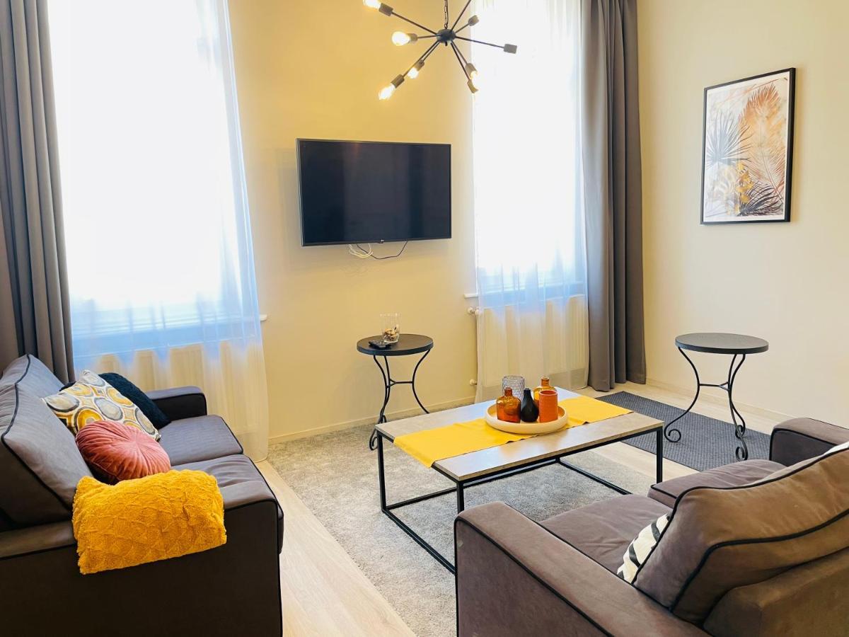 Podmaniczky Deluxe Apartment بودابست المظهر الخارجي الصورة